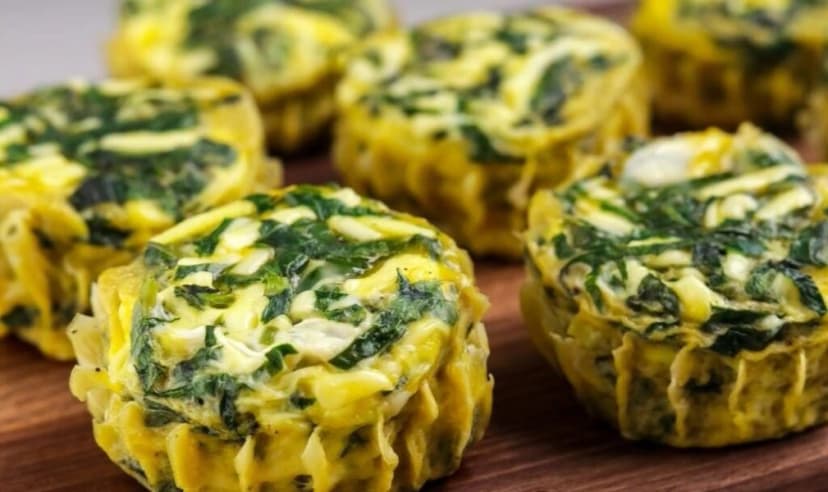 Keto Spinach and Cheese Egg Bites