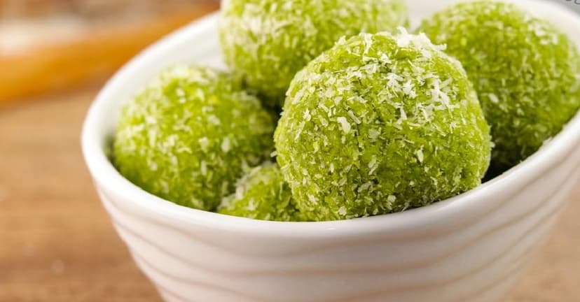 Keto Coconut Matcha Fat Bombs