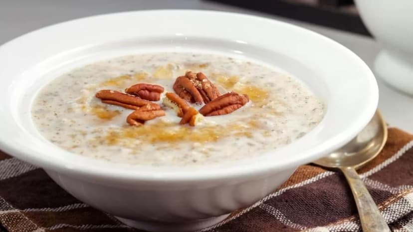 Keto Brown Sugar and Cinnamon Breakfast Oats