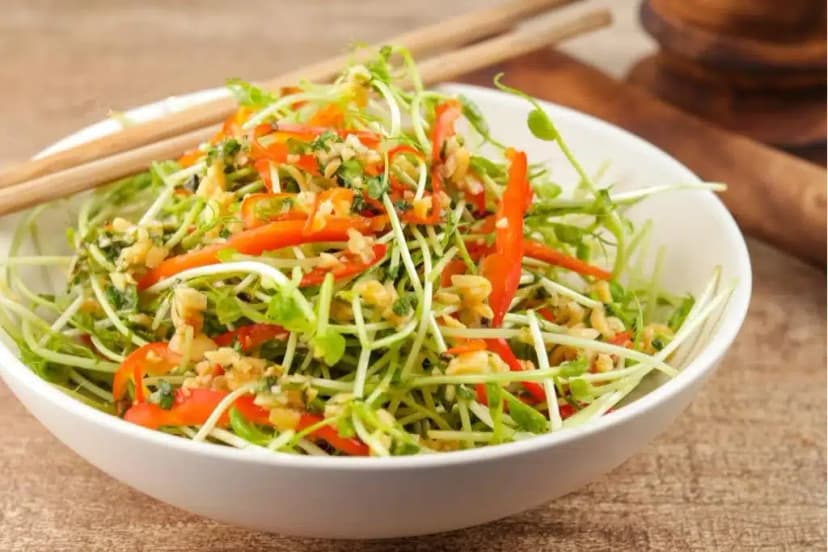 Keto Thai-Style Tom Yao Salad